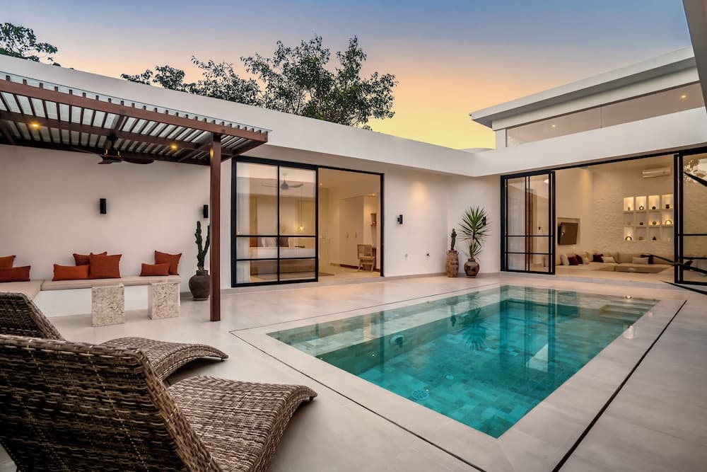 Apricot House by Alfred in Bali