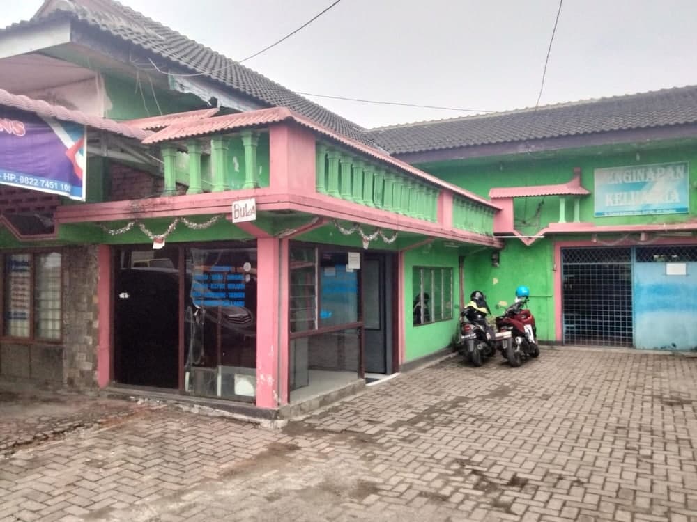 SPOT ON 92601 Penginapan Keluarga