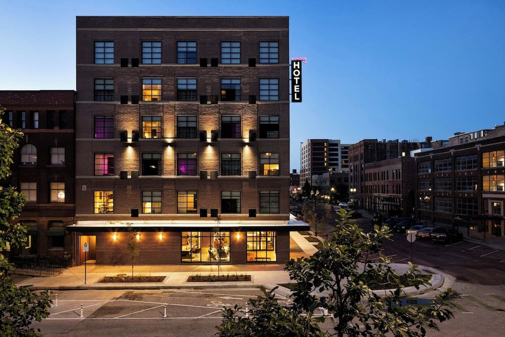 Moxy Omaha Downtown