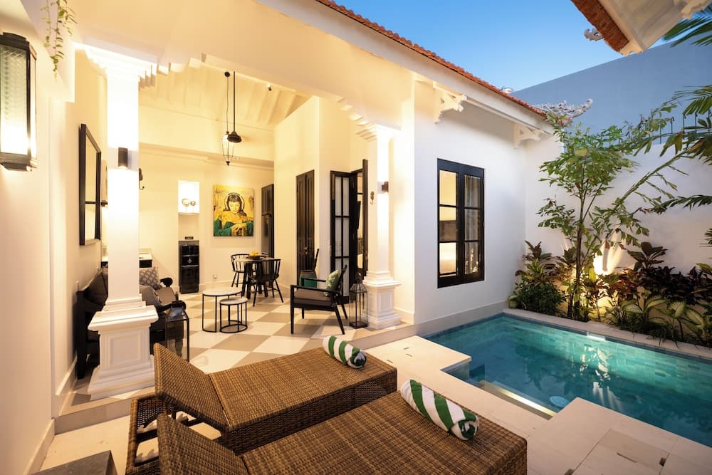 Villa Martini Beachside 4