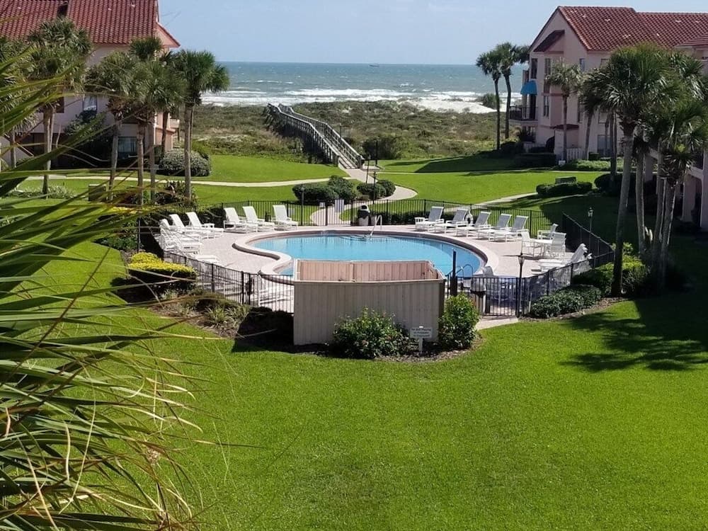 Sea Place 13238
