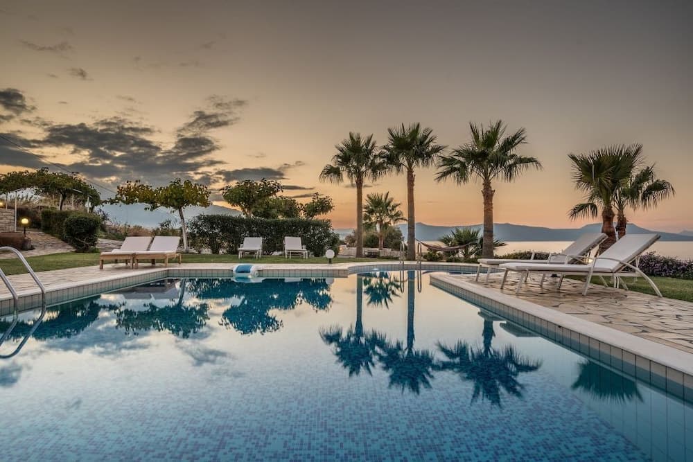 Aneria Suites