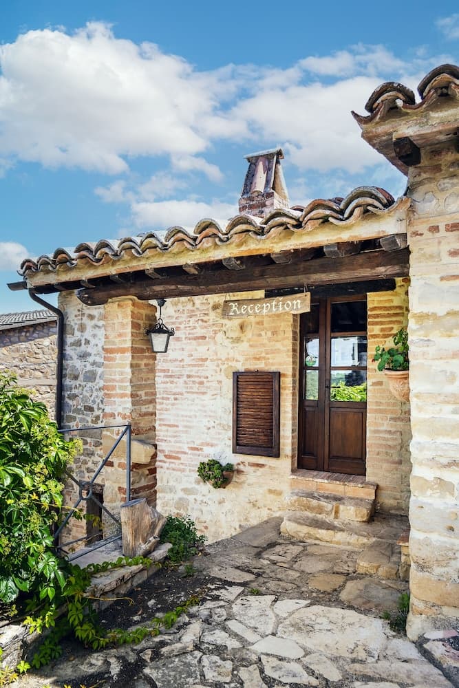 Castello di Cisterna Umbria