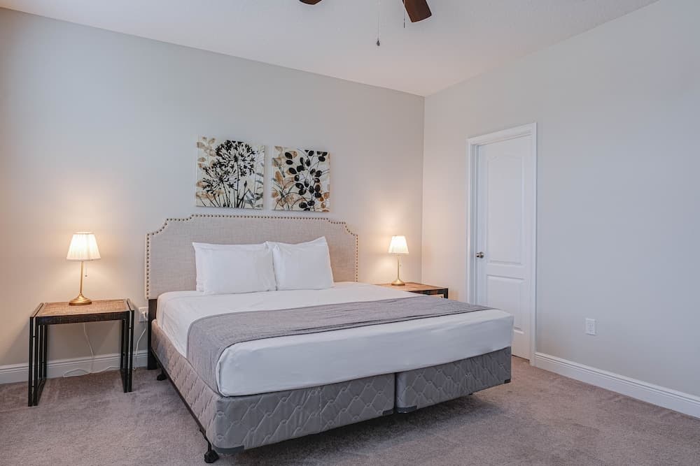 Balmoral Resort-126mc 3 Bedroom Home by RedAwning