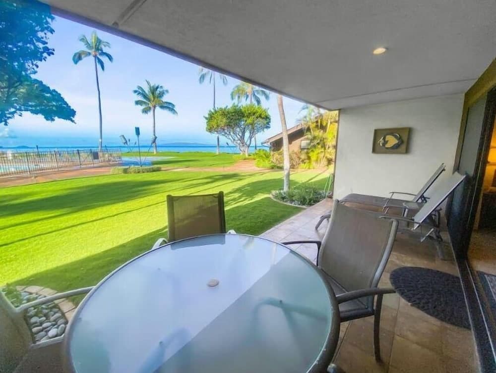 Maalaea Surf #g-2 1 Bedroom Condo by RedAwning
