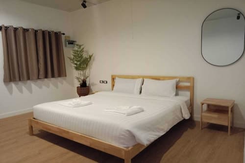 RQ Phuket Patong Beach by Collection O