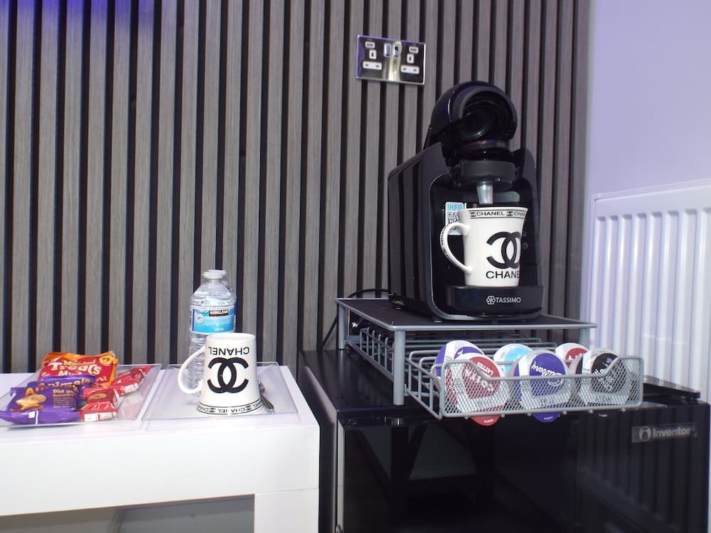 The Pond House - Ensuite Rooms