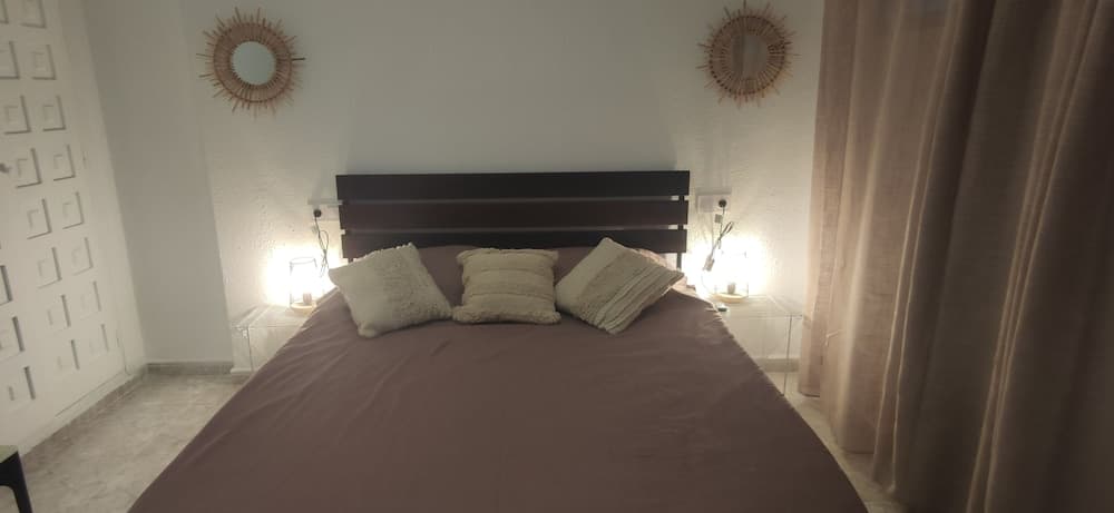 APARTAMENTO ENTRE SALINES Y PLAYA