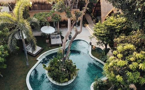 Hani Hideaway