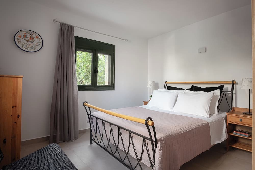 K Waterfront Residence In Mani