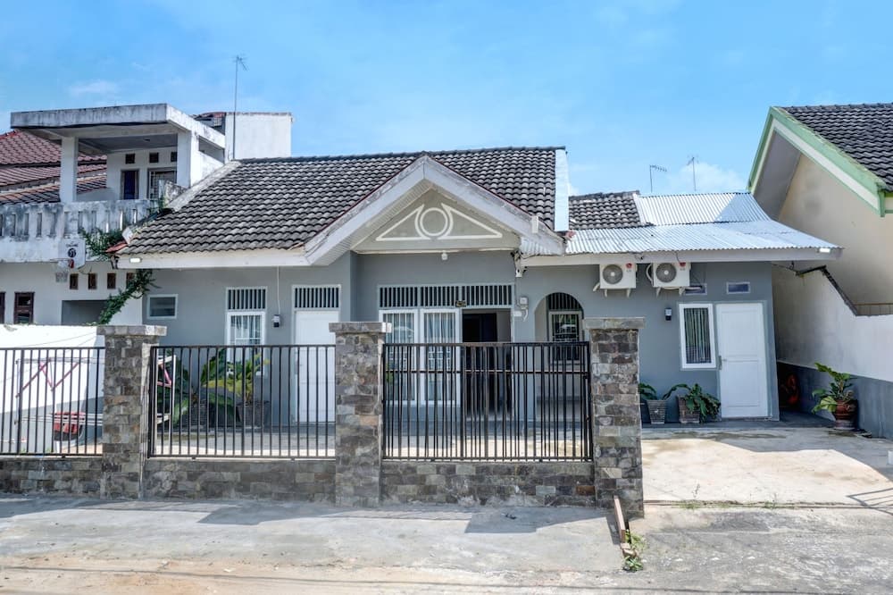 OYO 92597 Sulthan Homestay Syariah 2