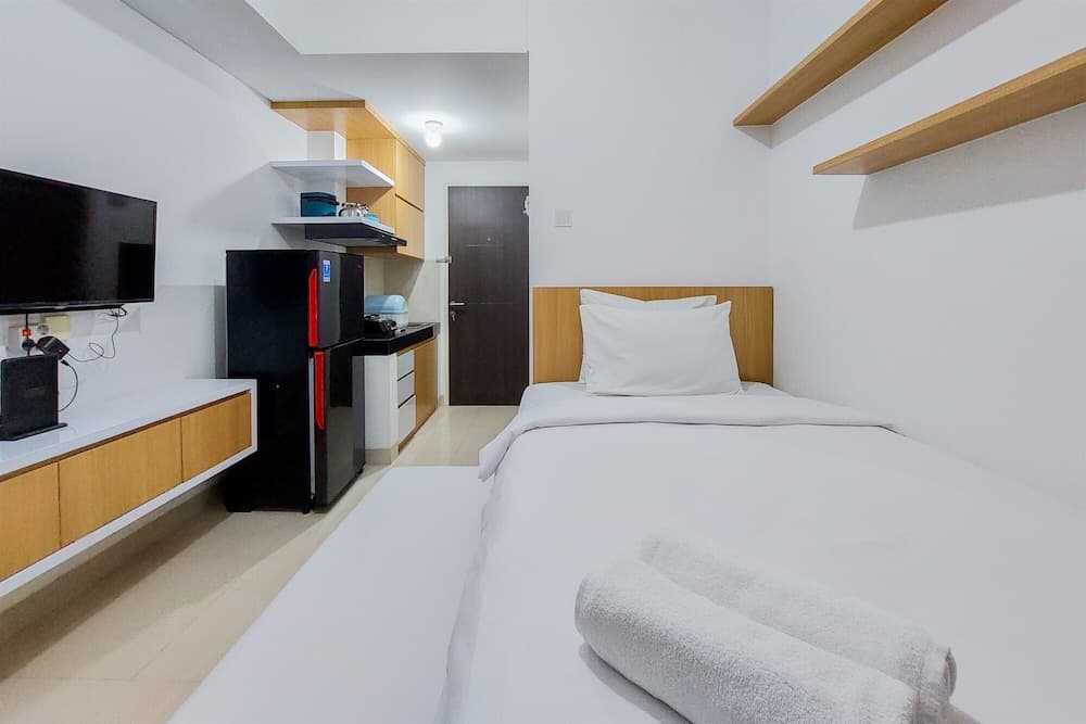 Cozy And Nice Studio Apartment At Serpong Garden