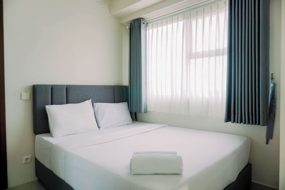 Pleasurable 2Br At Parkland Avenue Apartment