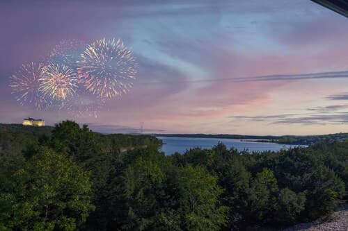 Branson Lakefront Luxury - Water Views