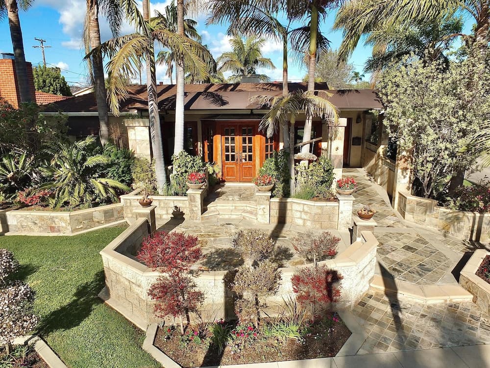 The Belmont Beach Bungalow Pool & Hot Tub!