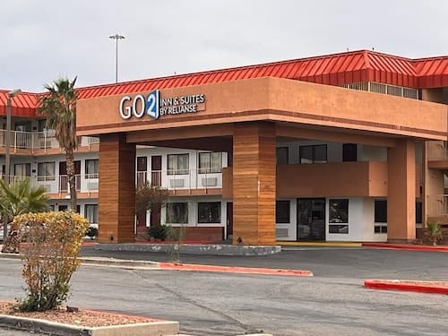 GO2 Inn & Suites by Relianse