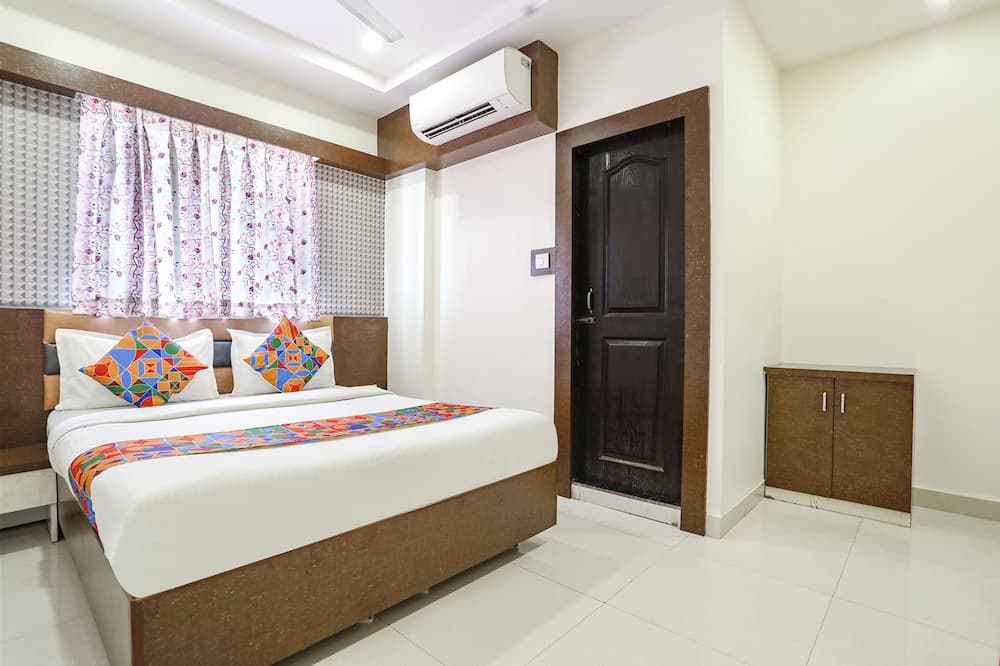 Fabexpress Geeta Palace