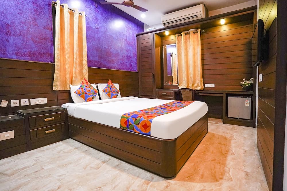 FabHotel Sai Residency