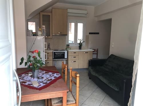 Argostoli Port Studio 3 Person