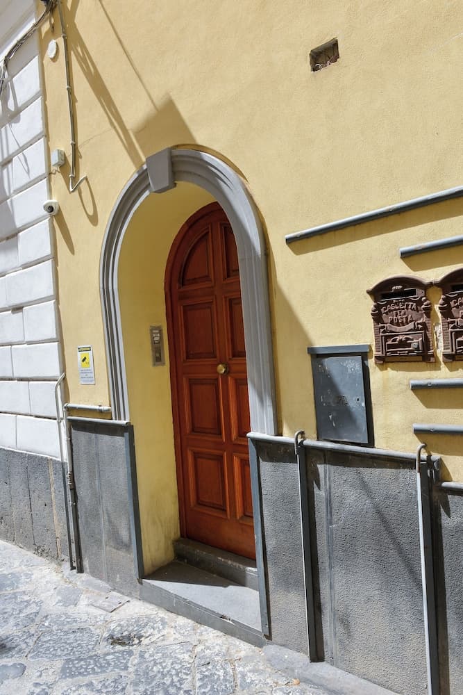 Konaklama yerinin ön cephesi