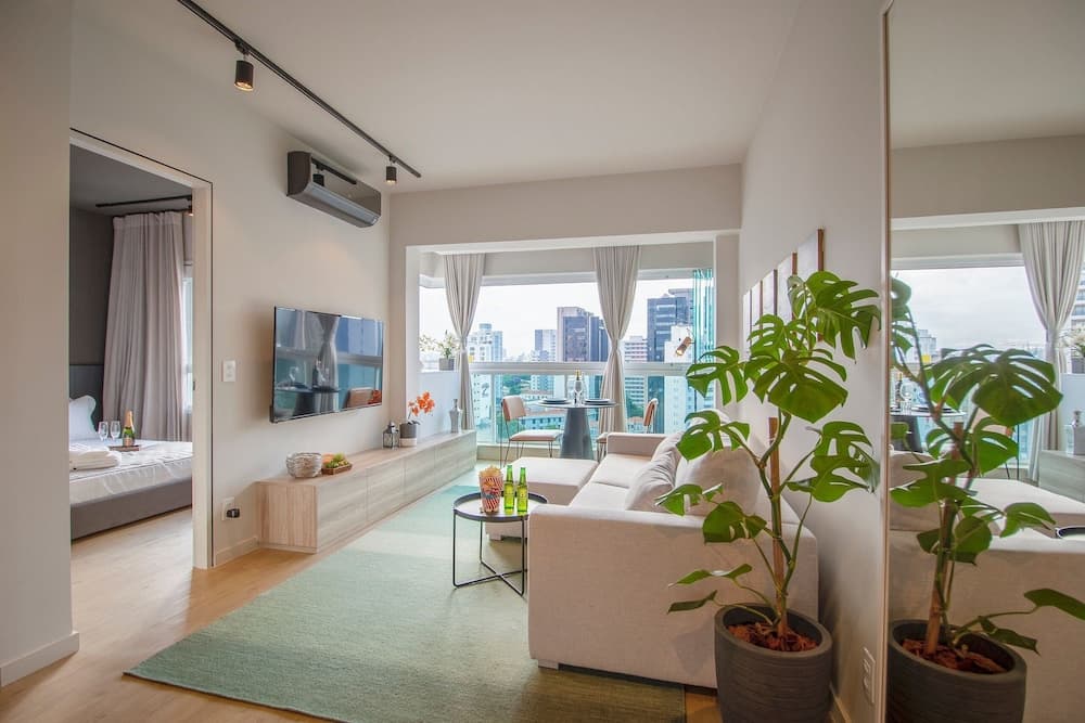 Apartamento em Pinheiros com Piscina