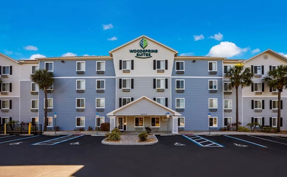 WoodSpring Suites Orlando East UCF