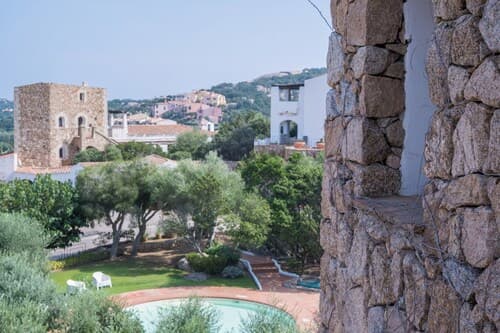 Beautiful Giardino Degli Oleandri two Bedroom Apt Sleeps 6 Plus a Child num 0862