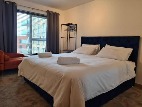 1-bed Apartment - Sleeps 3 - Parking - Wifi