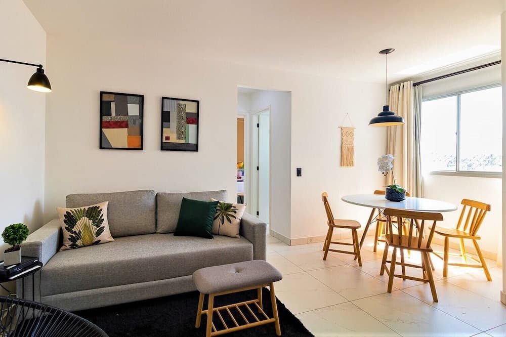 Apartamento em Santana com Piscina