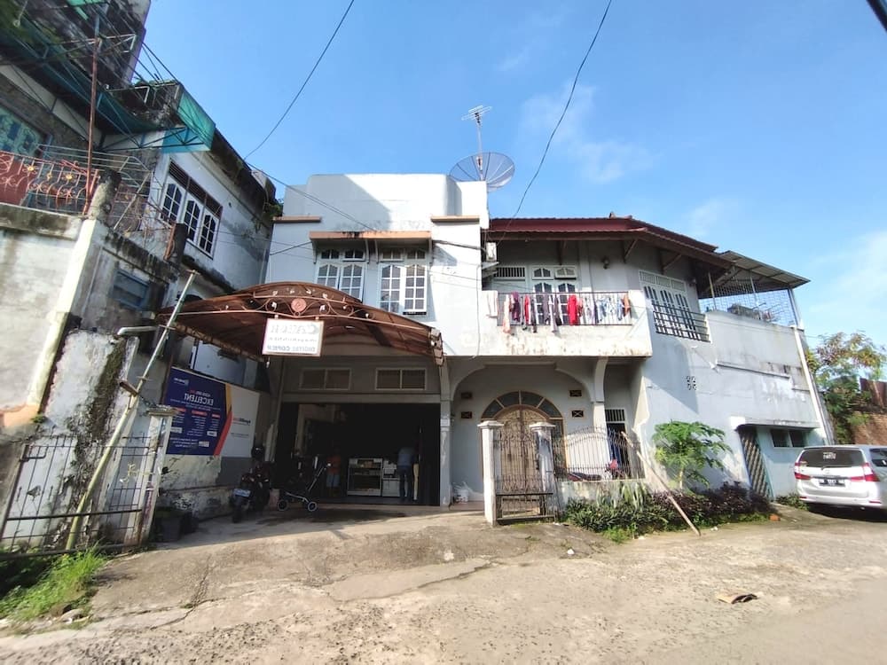 OYO 92561 Excellent Kost