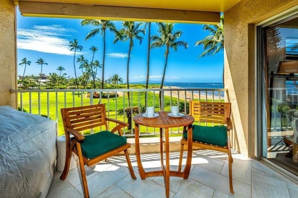 Menehune Shores, #220^ 2 Bedroom Condo by RedAwning