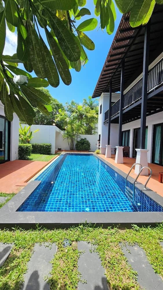 Blu Village Pool Villa