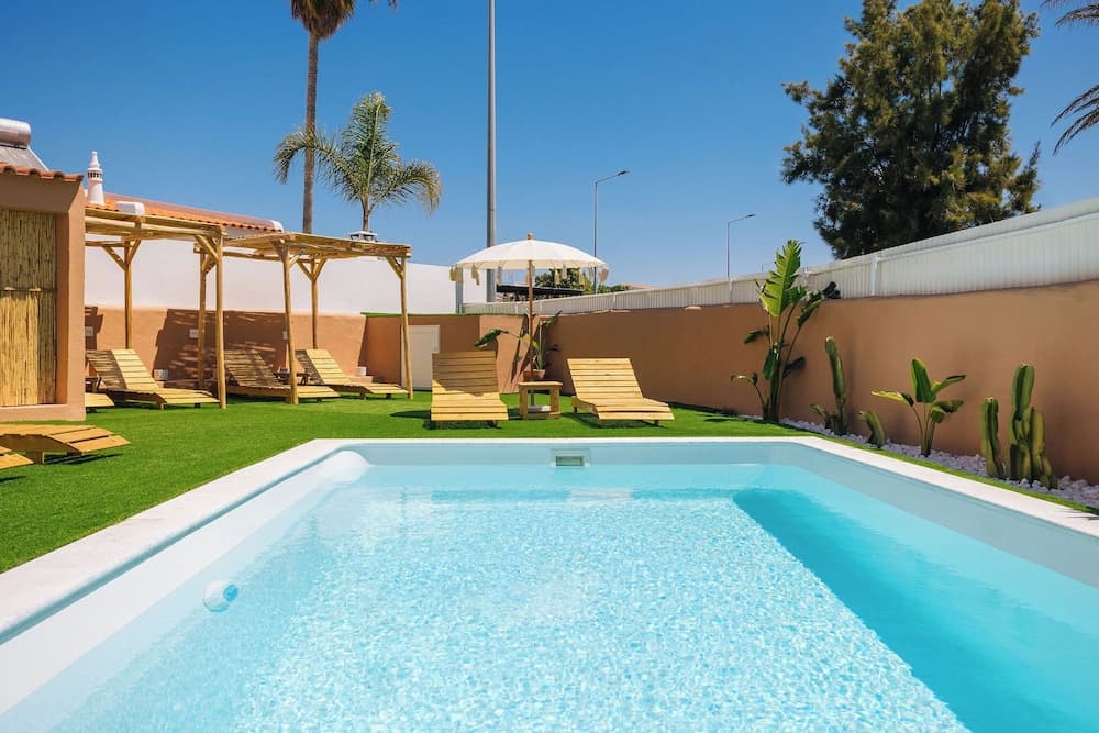Coral Botique Suites