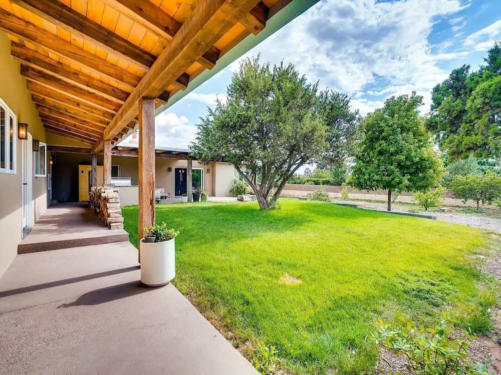 Lupita Garden Retreat