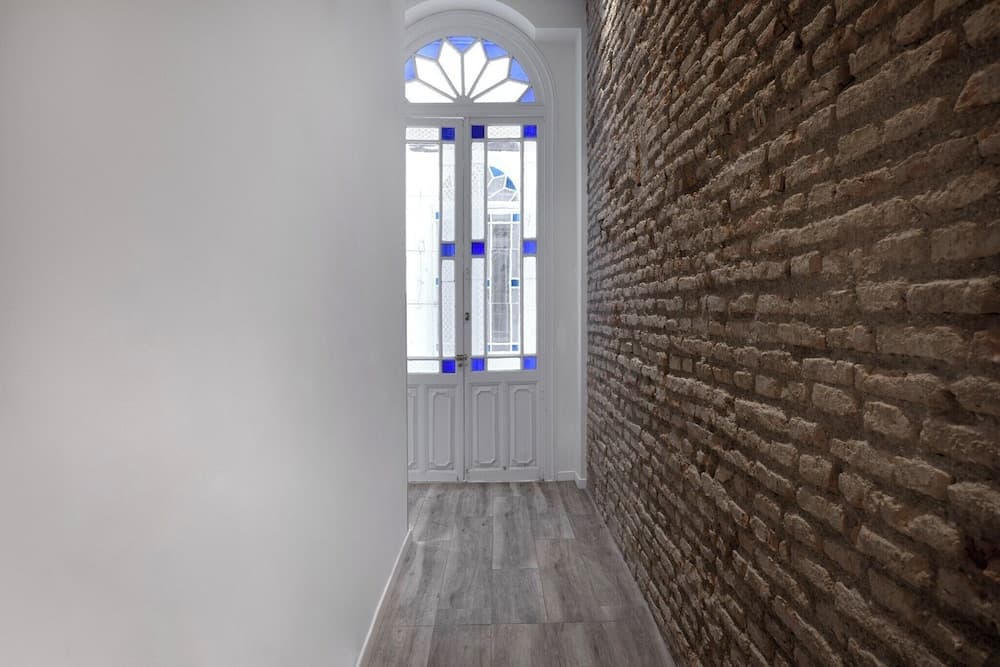 Fresh Velazquez Apartments