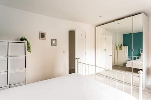 Quiet and Spacious Four Bedroom House