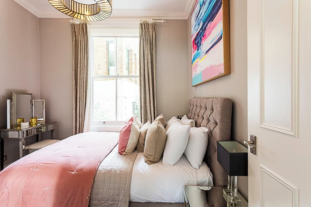 Stylish Portobello Apartment