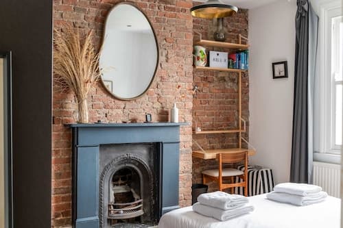 Modern North London Apartment
