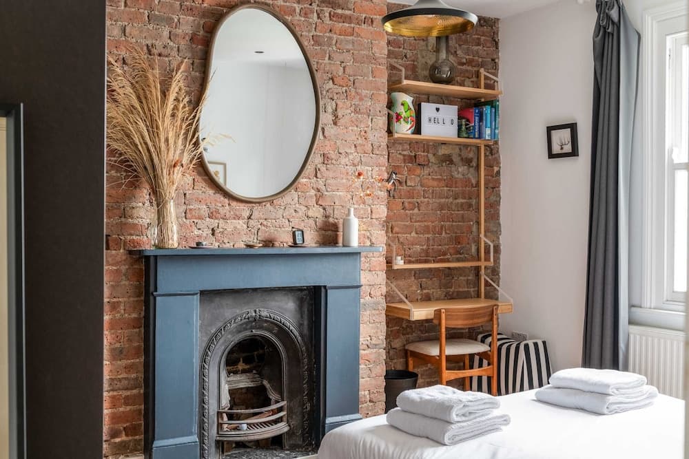 Modern North London Apartment