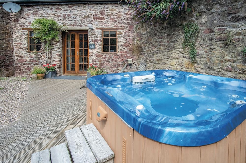 The Apple Store - 1 Bedroom Cottage - St Ishmael's