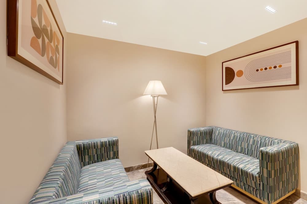 Lobi dinlenme salonu