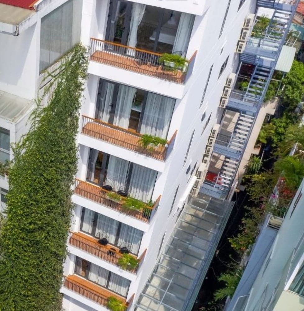 Christinas Hotel & Cafe