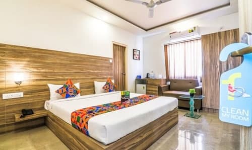 Fabhotel Vs Suites & Inn