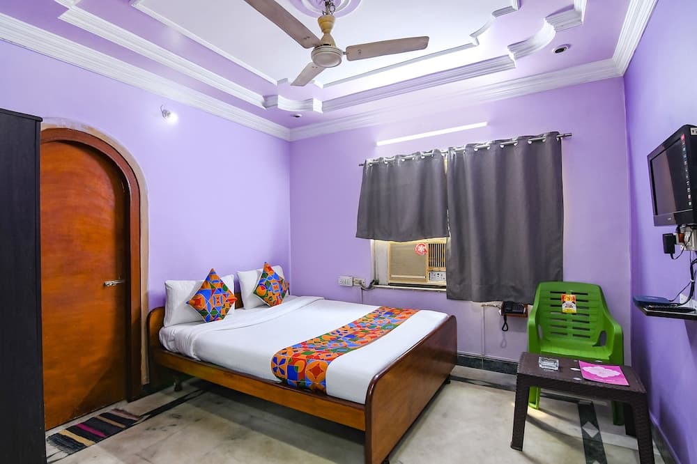 Fabexpress Karunamoyee Regency