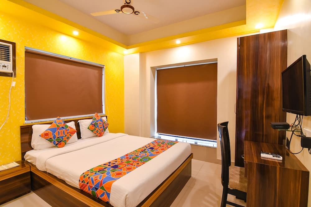 Fabhotel Comfort N Cozy