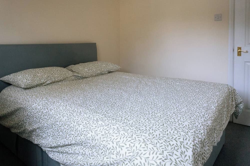 Snug & Serene 2BD Flat - Roseburn