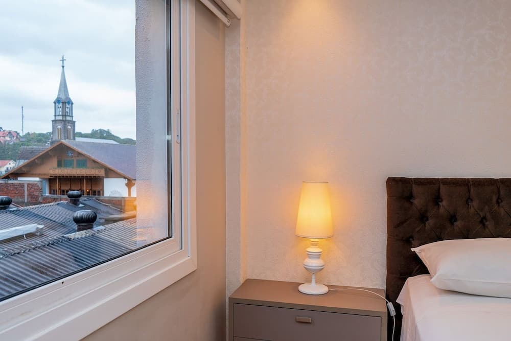 LOCAR-IN GRAMADO- Dentro da Rua Coberta