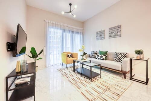 Elite LUX Holiday Homes - Stylish 1 BR Pool World Class Gym in Dubai South