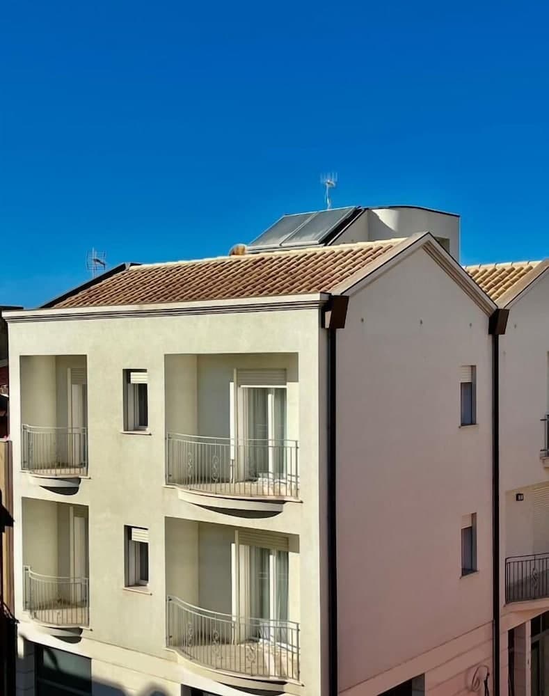 Konaklama yerinin ön cephesi