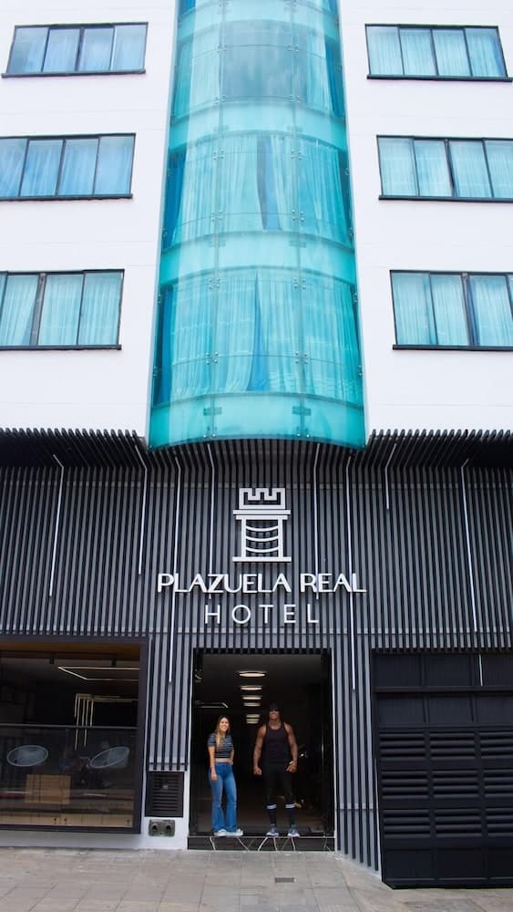 HOTEL PLAZUELA REAL